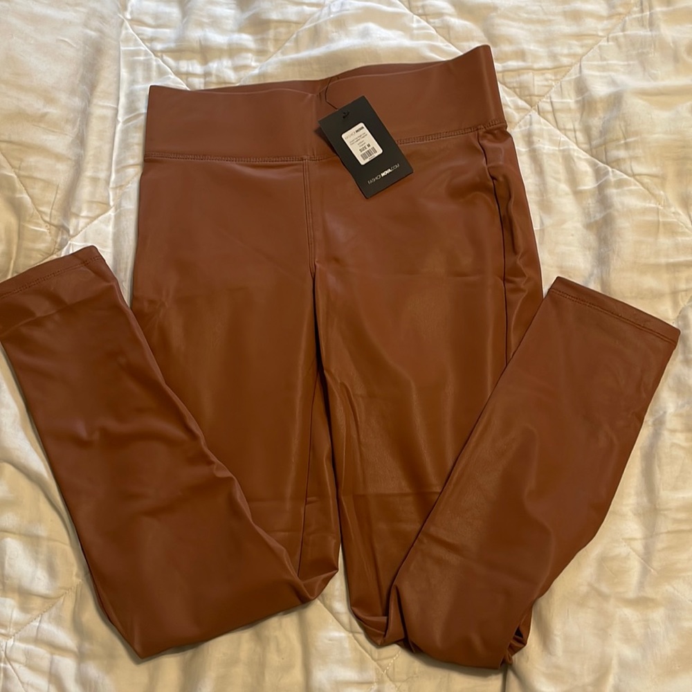 Cognac faux leather leggings